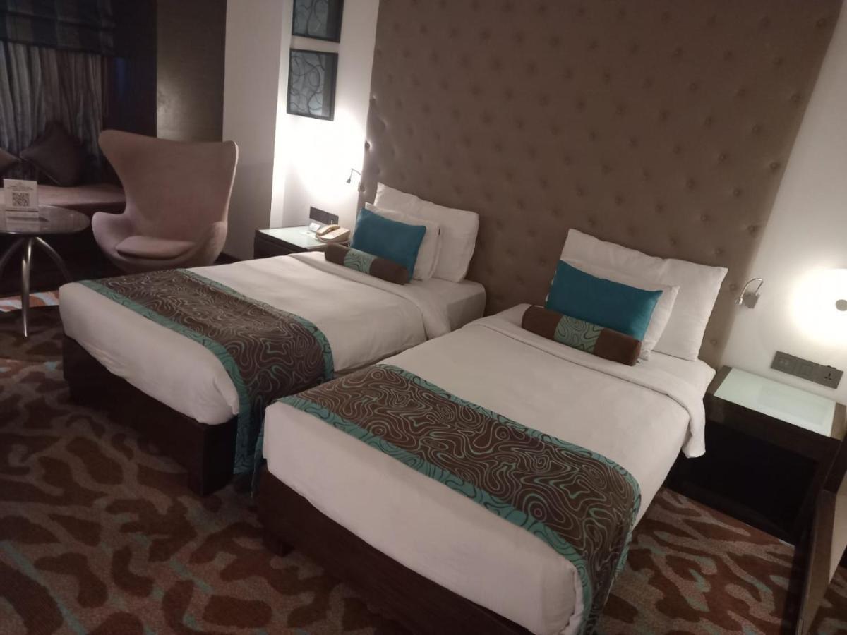 The Pride Hotel, Bangalore Eksteriør bilde