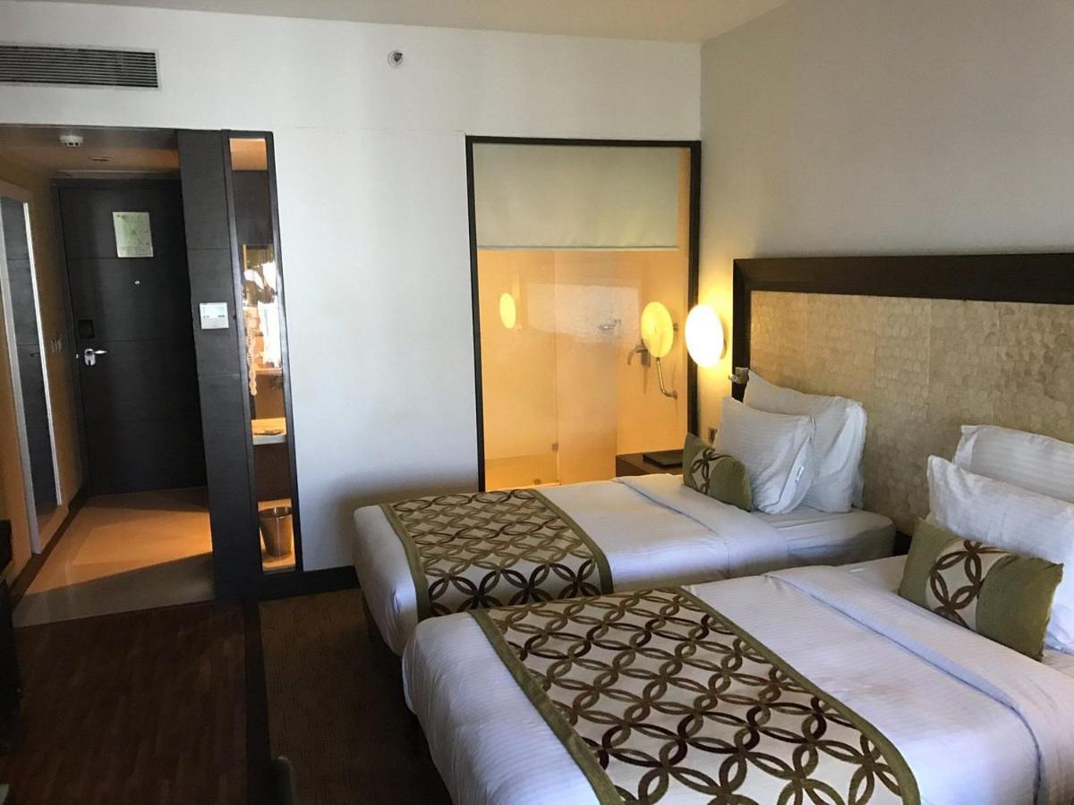 The Pride Hotel, Bangalore Eksteriør bilde