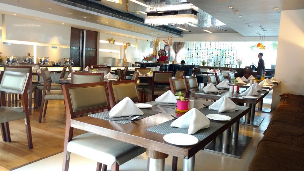 The Pride Hotel, Bangalore Eksteriør bilde