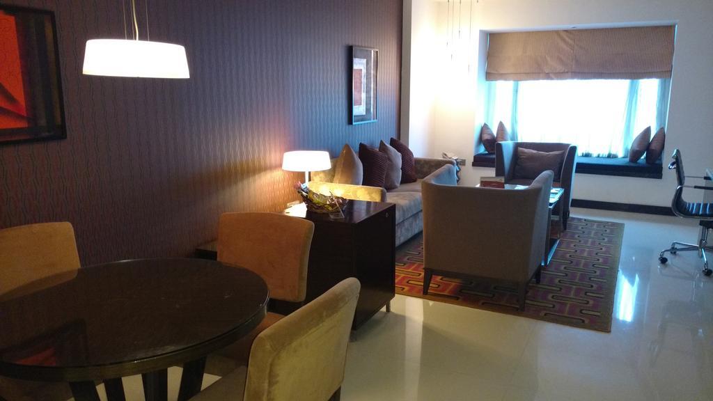 The Pride Hotel, Bangalore Eksteriør bilde